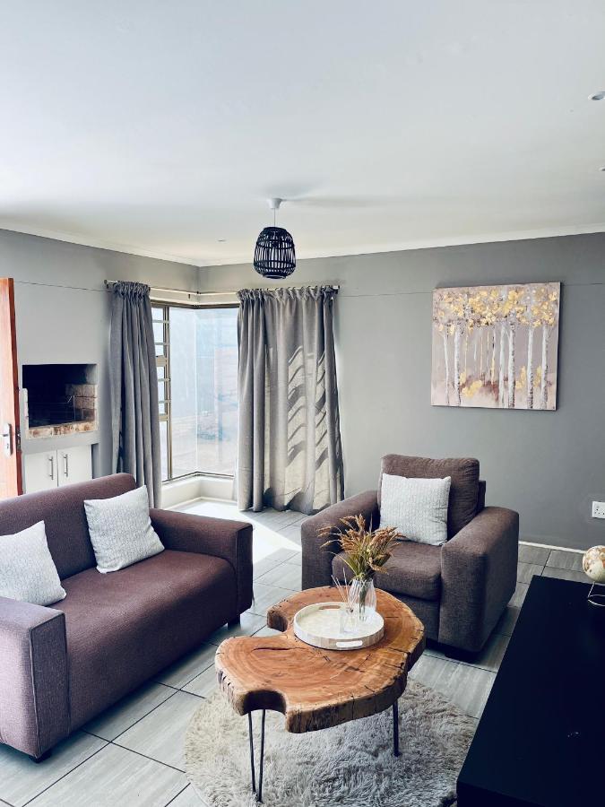 Otis Self Catering Apartamento Walvis Bay Exterior foto