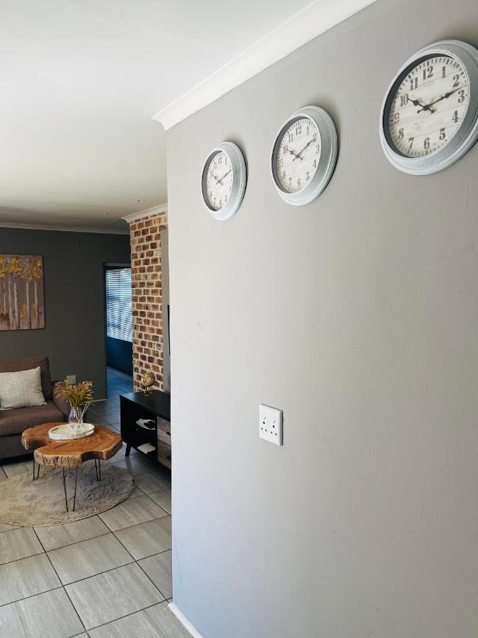Otis Self Catering Apartamento Walvis Bay Exterior foto