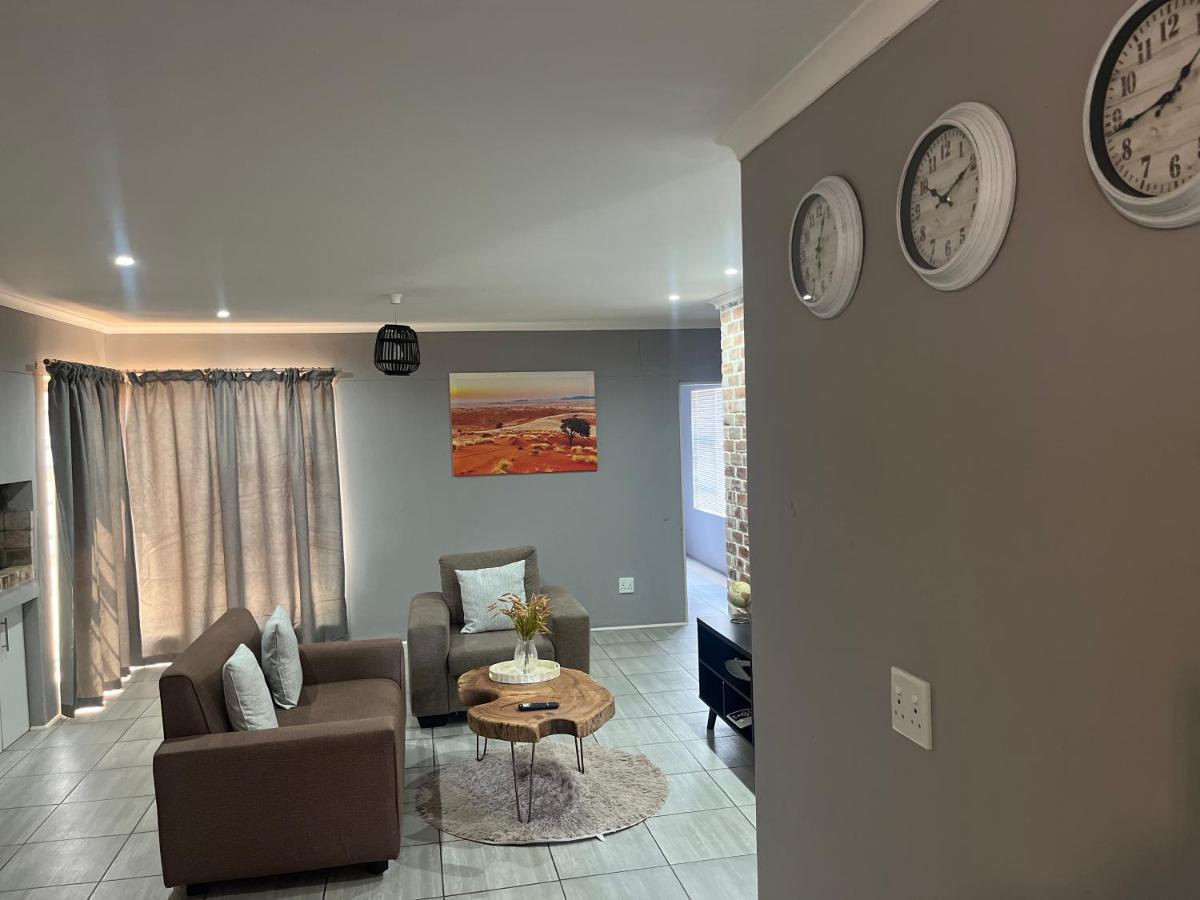 Otis Self Catering Apartamento Walvis Bay Exterior foto